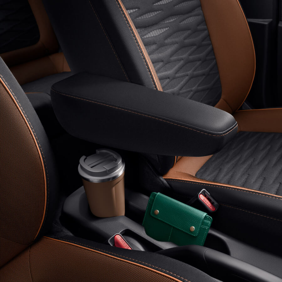 Центральный подлокотник