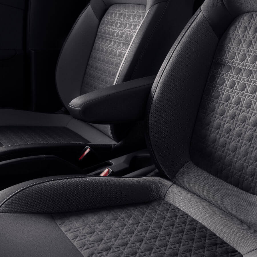 Комбинированная обивка сидений